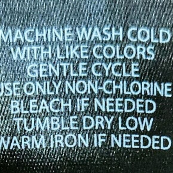 NEW TORRID PLUS SIZE LACE Square Neck Pink Smocked Crop Top Tank 2X - Picture 12 of 16